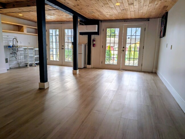 Foto del edificio - 306 Davis St