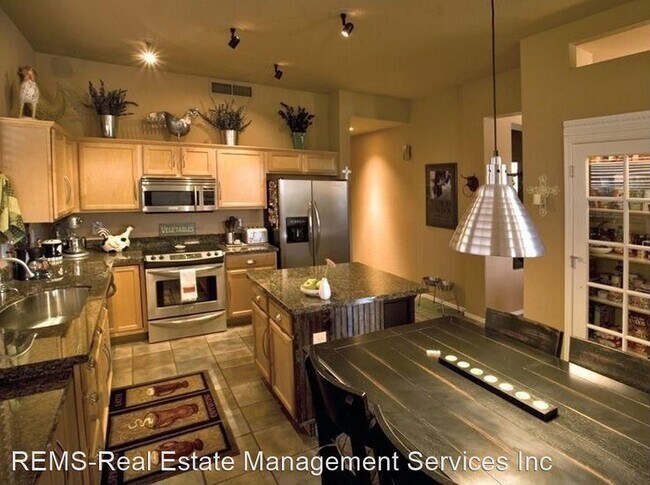 Foto del edificio - 3 br, 2 bath House - 1654 E. Orangewood St