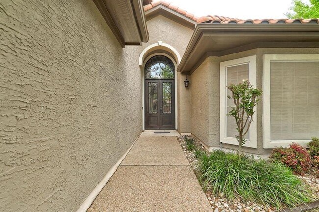 Foto del edificio - 30389 Ledgemont