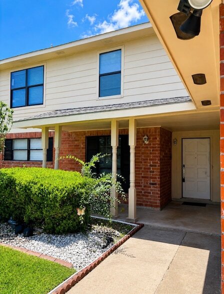 Foto del edificio - 10518 Quail Ridge Ln