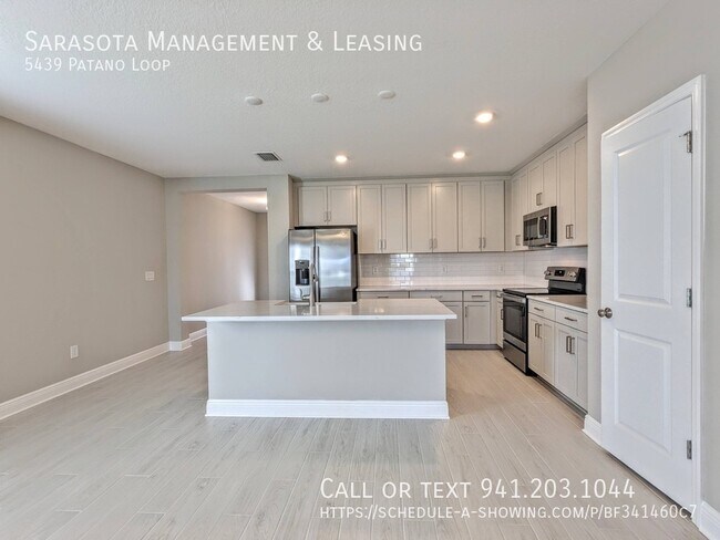 Building Photo - 5439 Patano Lp