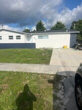 Building Photo - 5662 Parke Ave