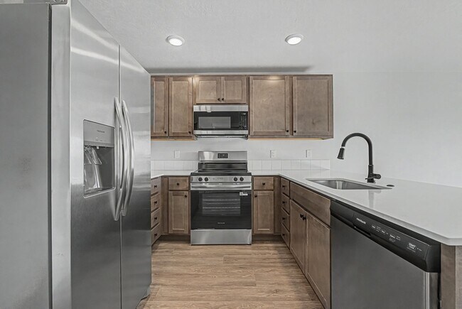 Foto del edificio - 5960 E Big Sur Ln