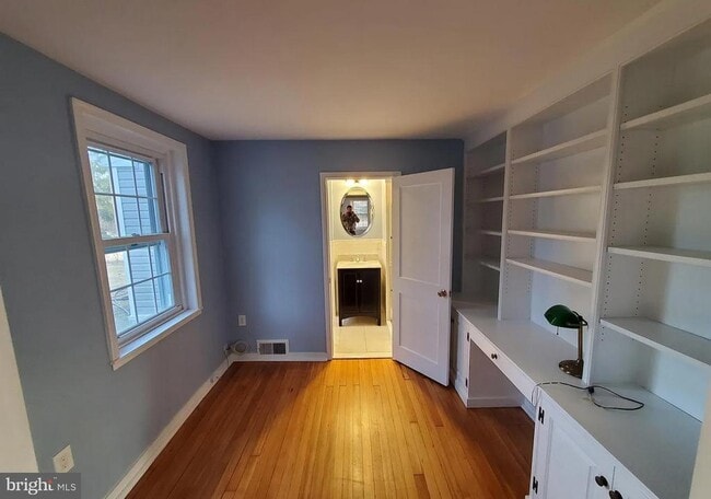 Building Photo - 409 S Ithan Ave