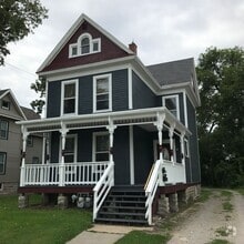 Building Photo - 637 Franklin St
