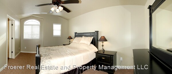 Building Photo - 3 br, 2.5 bath House - 2344 S Knights Way