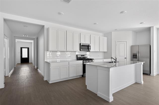 Foto del edificio - 9413 Suttonridge Dr