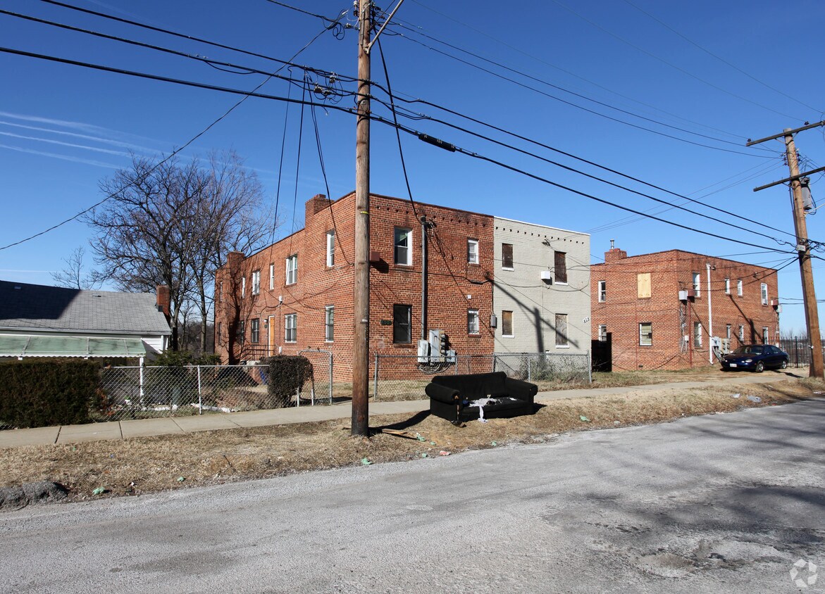 Foto del edificio - 422 Condon Ter SE