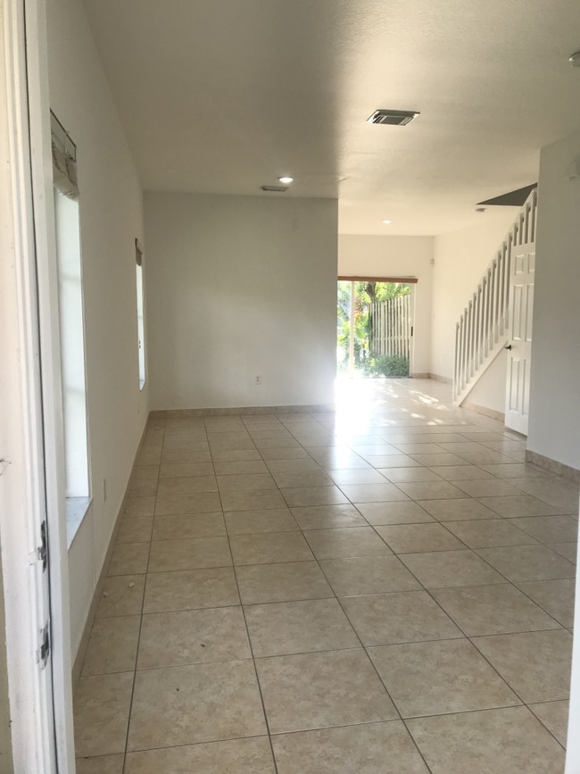 Living and dinning room - 8258 NW 108th Pl