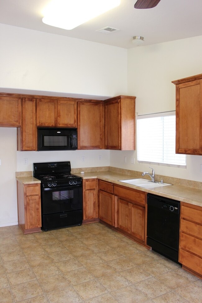 Foto del edificio - 208 Agile Way