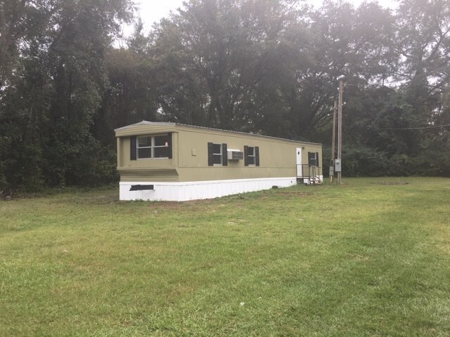 Primary Photo - Mobile Home in North Lowndes County