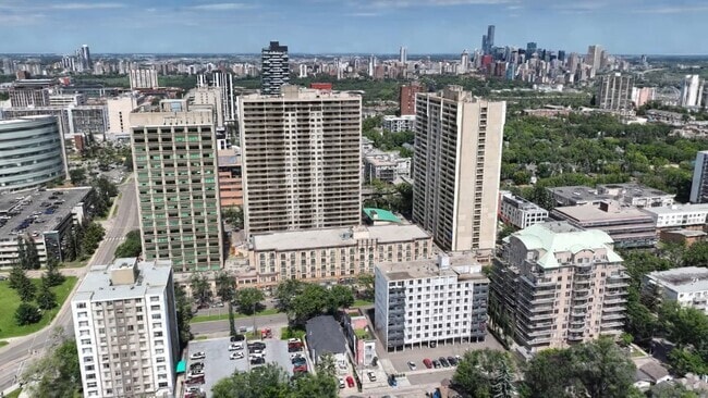  - Windsor Park Plaza & Lofts