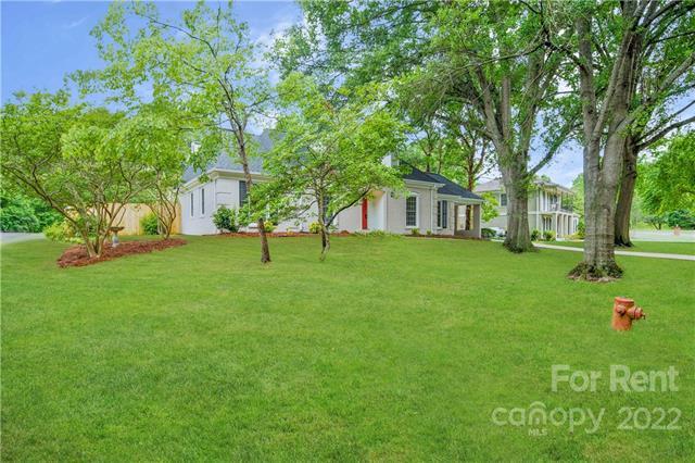 Building Photo - 214 Armstrong Dr