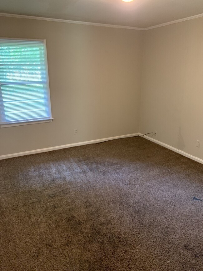 Foto del edificio - 3709 E Audubon Rd