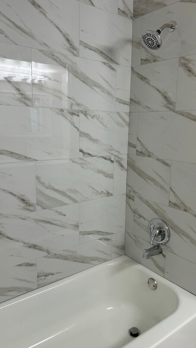 Foto del edificio - 2305 Congress Ave, Apt. 22