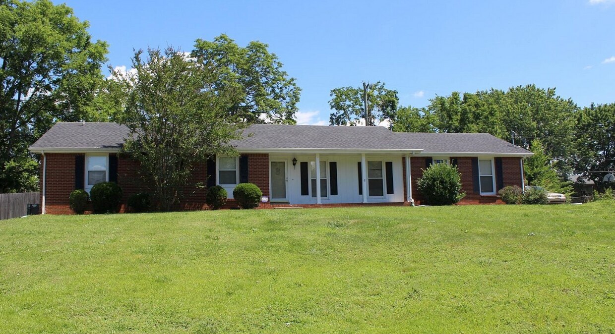 Primary Photo - 2277 Dewitt Drive