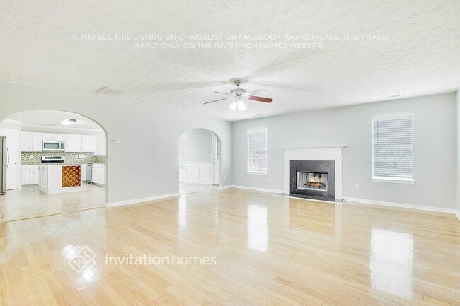 Building Photo - 3684 Lear Ct