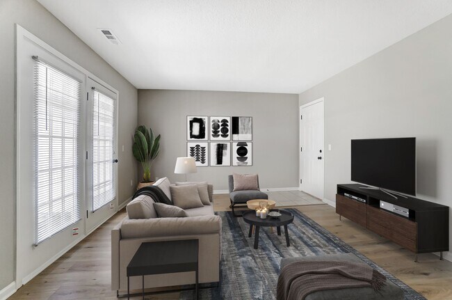 Foto del edificio - Renovated 2 Bedroom with Washer + Dryer Av...