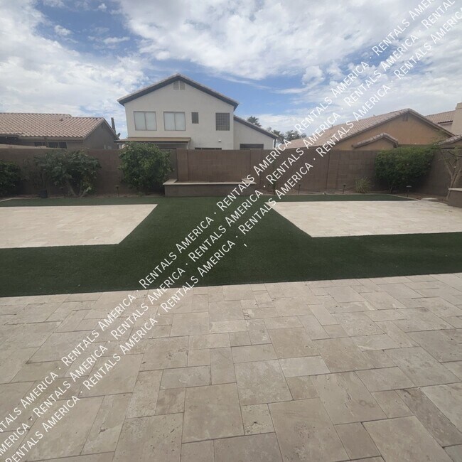 Foto del edificio - 4616 E Summerhaven Dr