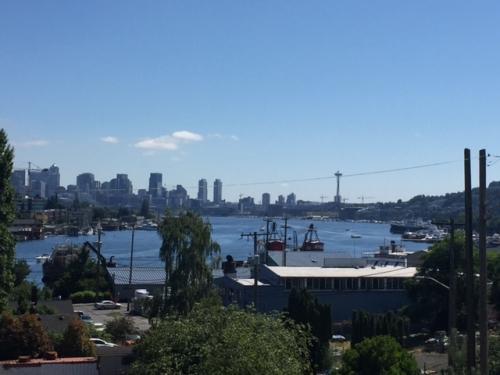 Primary Photo - 1 bedroom in Seattle WA 98105