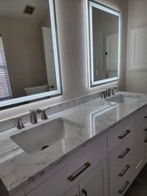 Building Photo - 2507 Willow Springs Ln