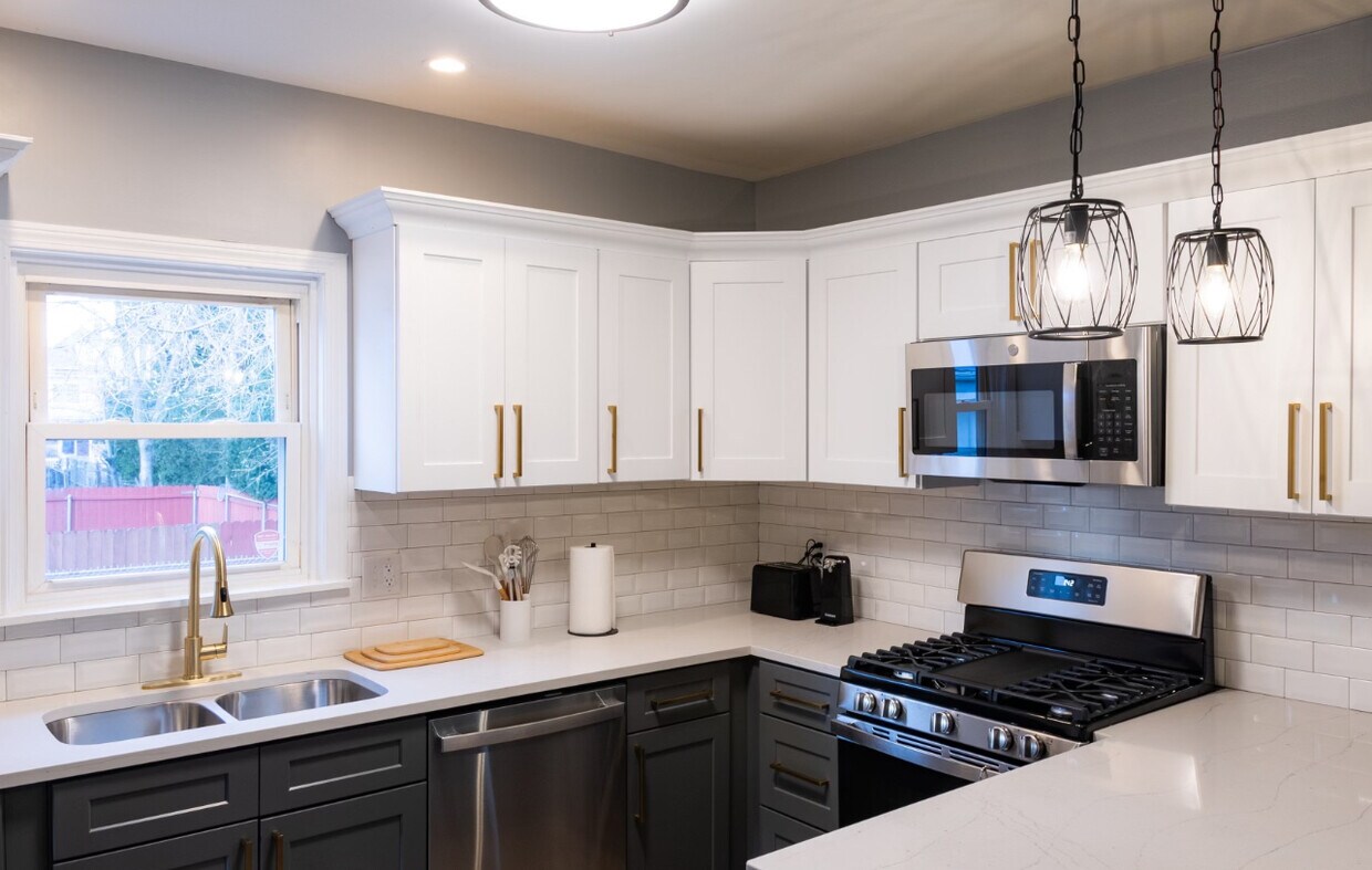 23 Amity St Unit 23 Amity, Providence, RI 02908 Apartments in