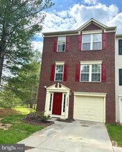 Building Photo - 13029 Vaden Terrace