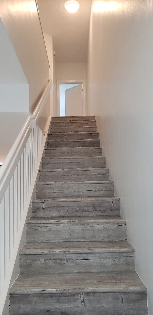 Stairs - 1540 Barcelona Way