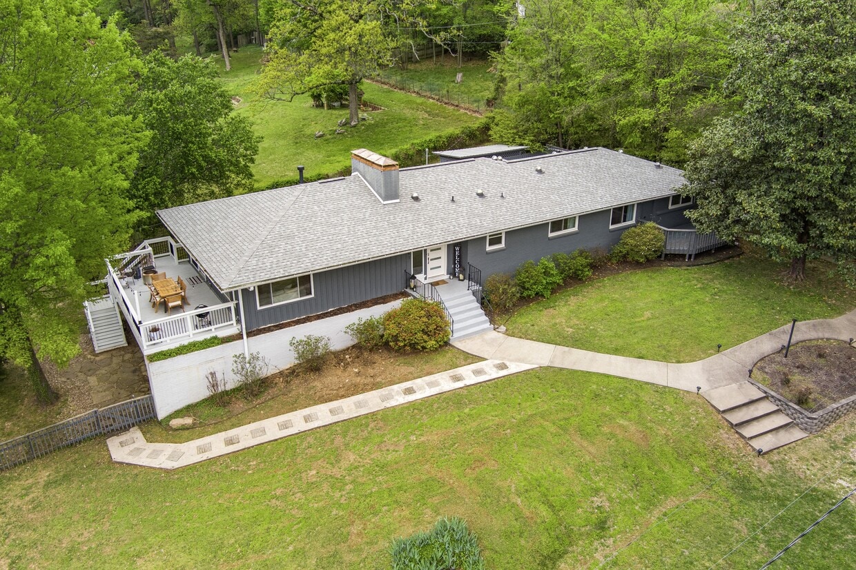 Photo - 1661 W Hotz Dr (Fayetteville, AR)