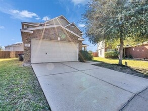 Building Photo - 16327 Morgan Willow Ln
