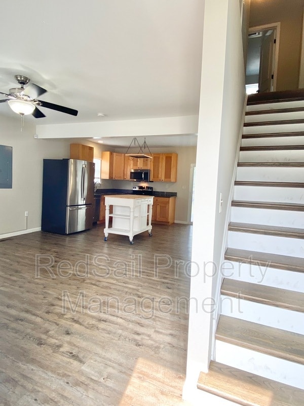 Building Photo - 214 Brightwood Ave