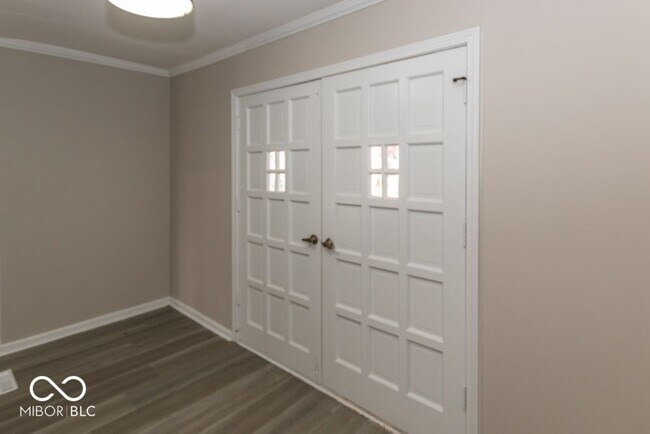 Foto del edificio - 1605 Cool Creek Dr