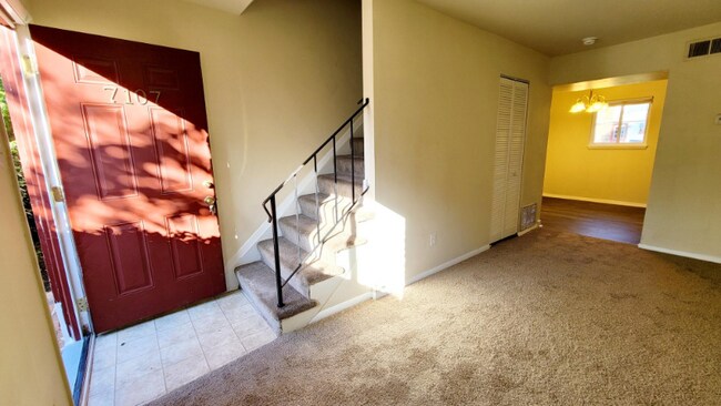 Foto del edificio - 7103 Wentworth St