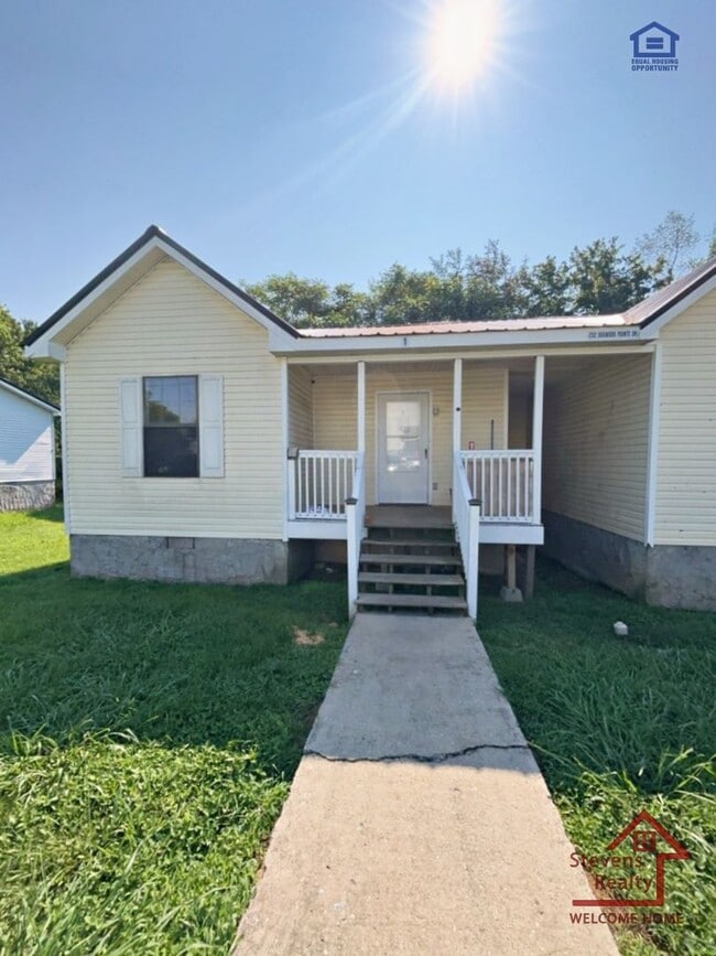 Building Photo - 232 Dogwood Pointe Dr