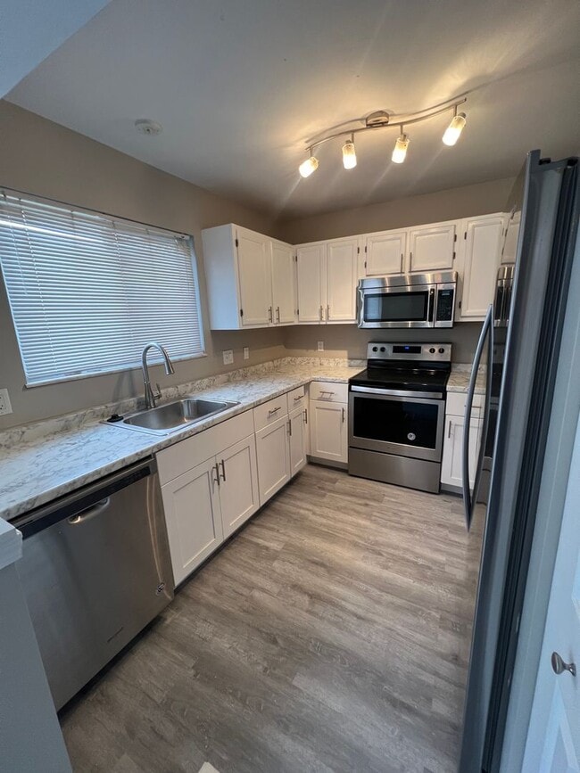 Foto del edificio - 716 Liberty Village Dr