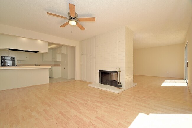 Building Photo - 1214 Agate St