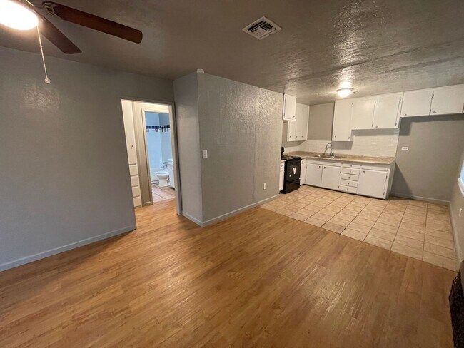 Foto del edificio - Charming 2bed Home in Midwest City