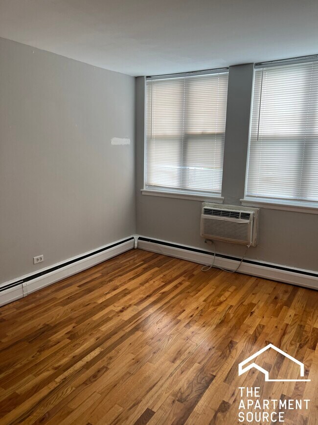 Foto del edificio - 6415 N Sheridan Rd