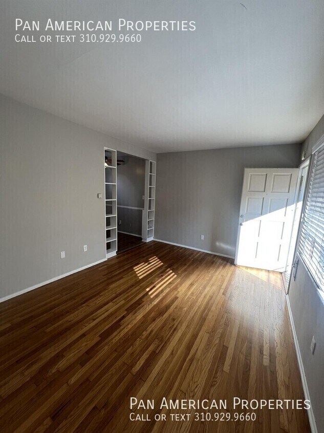 Photo - 335 S. Los Robles Ave-R