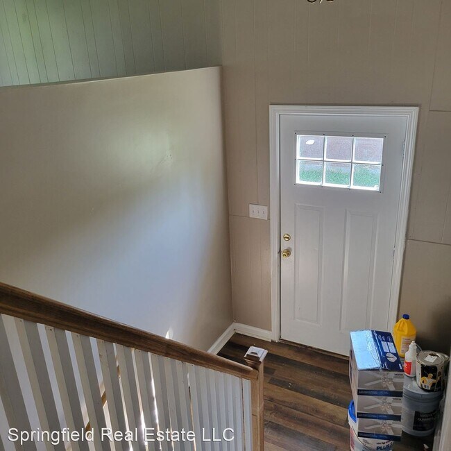 Building Photo - 4 br, 1.5 bath House - 2022 E Cedar St