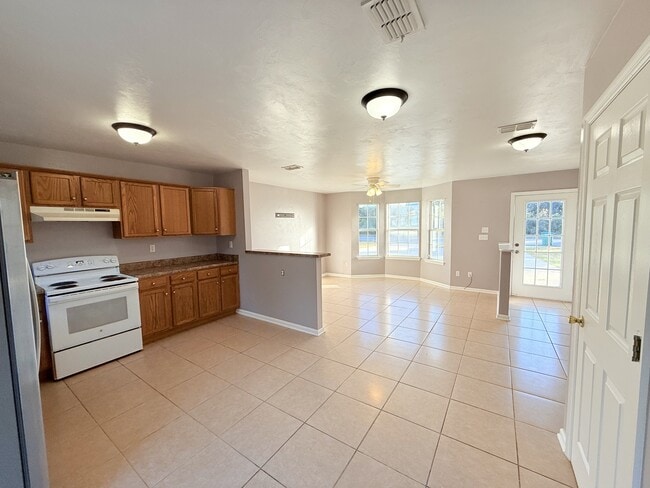 Building Photo - 1636 Martin Luther King Blvd