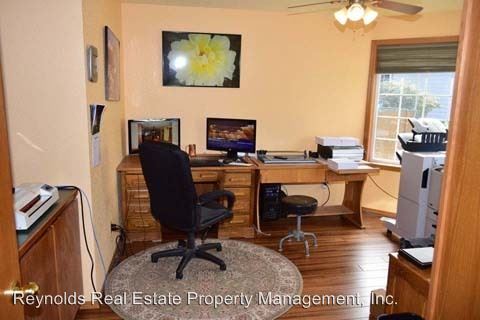 Foto del edificio - 6218 Hickory Ct SE