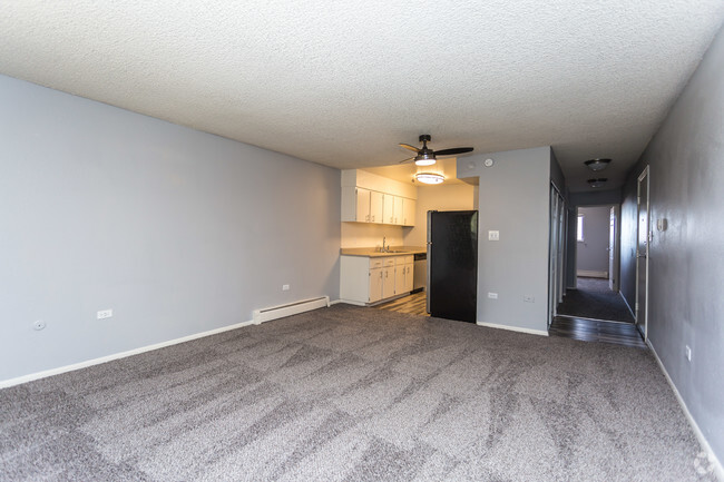 1BR, 1BA - Torrey - Sierra Vista