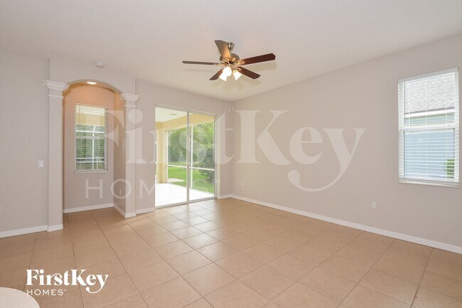 Foto del edificio - 11527 57th St Cir E