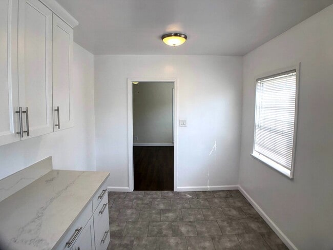 Building Photo - 4080-4084 Leimert Blvd (On sale)