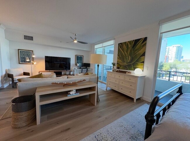 Building Photo - 600 S Dixie Hwy