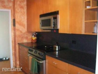 Foto principal - 2970 N Lake Shore Dr