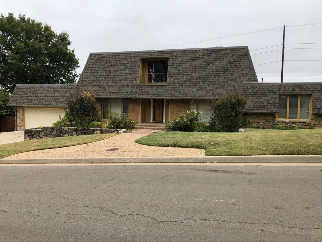 Primary Photo - 6 Bedrooms Plus So Much More!