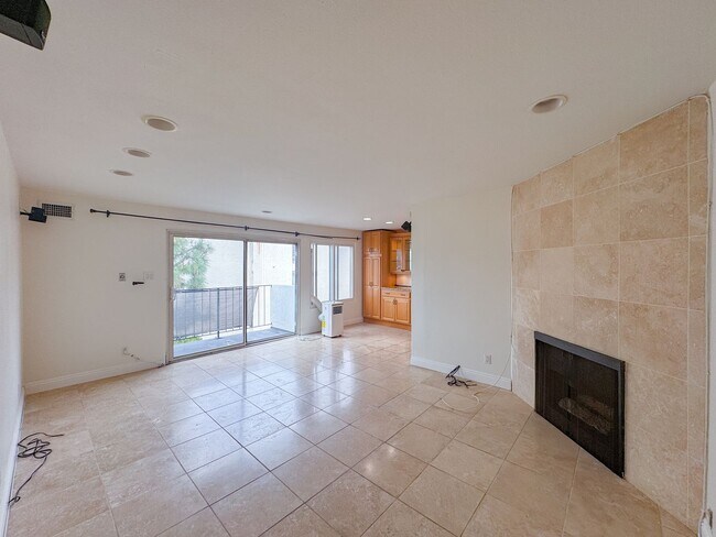 Foto del edificio - 2bd 2ba in a Great Community of Playa Vista