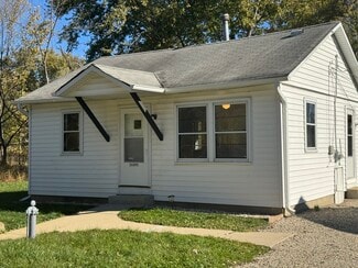 Building Photo - 26895 Bernice St